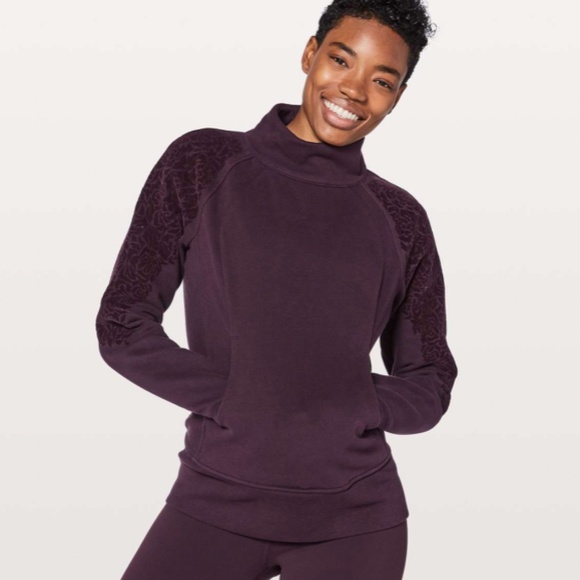 lululemon floral flock pullover / black cherry / size 2 - Picture 5 of 6